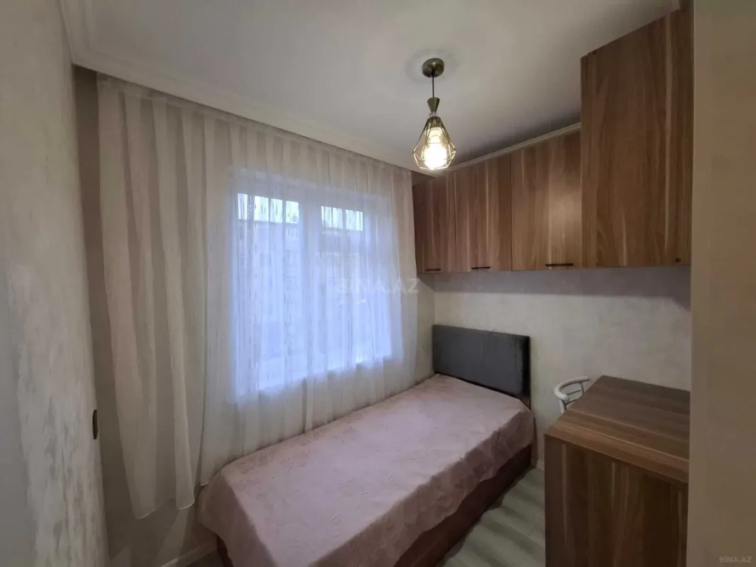 Satılır 3 otaqlı mənzil 50 m²