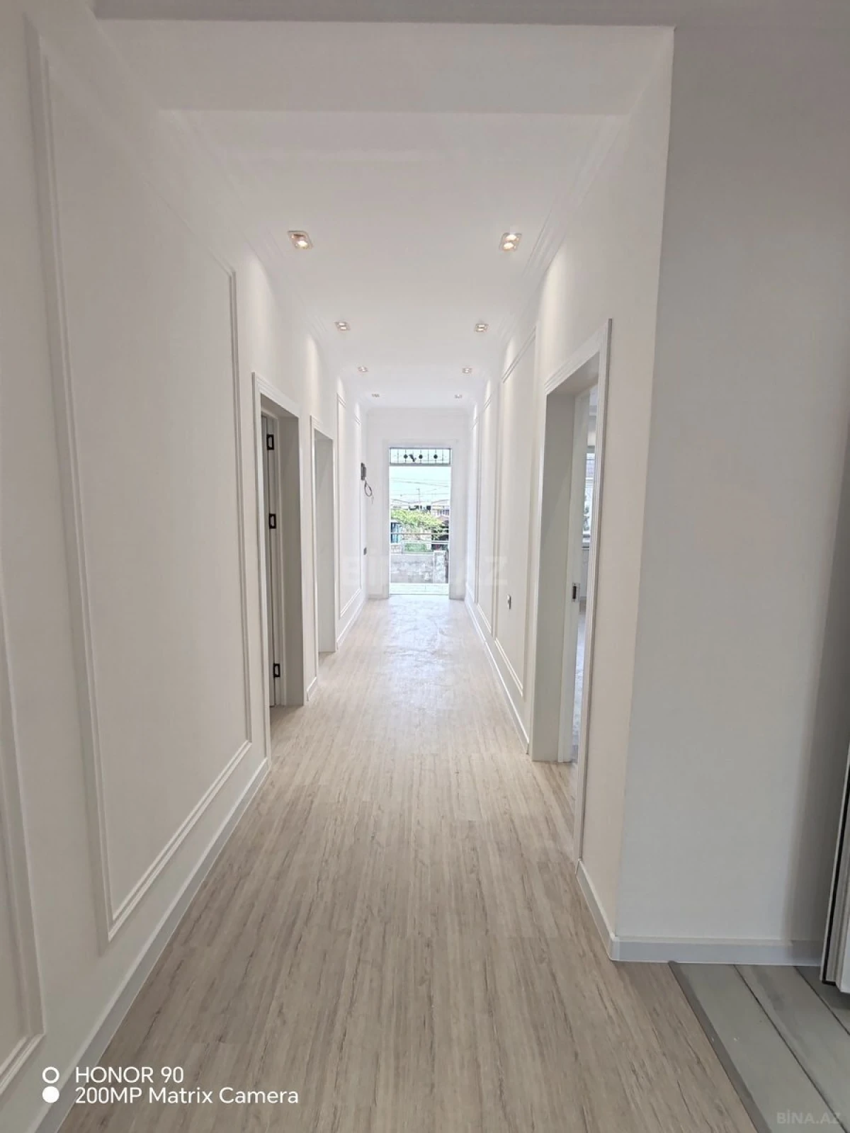Satılır 4 otaqlı həyət evi 180 m²