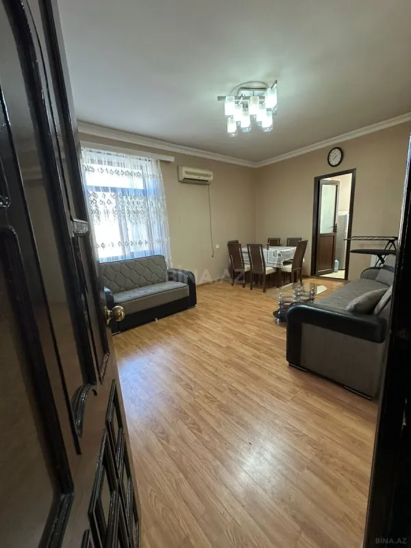 Kirayə verilir 2 otaqlı mənzil 45 m²