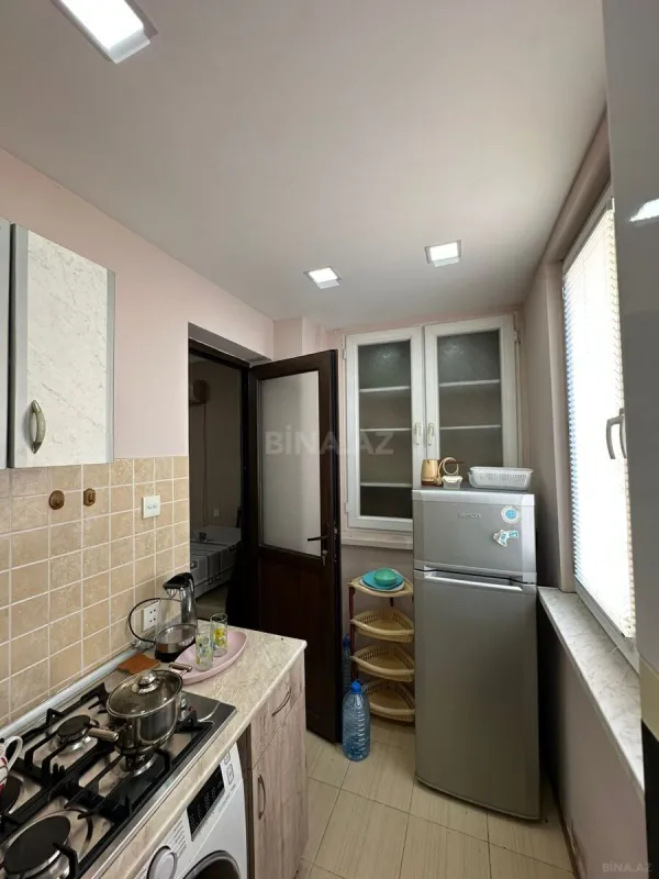 Kirayə verilir 2 otaqlı mənzil 45 m²