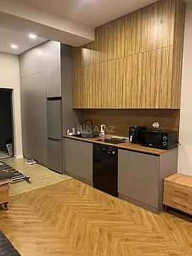Kirayə verilir 1 otaqlı mənzil 58 m²