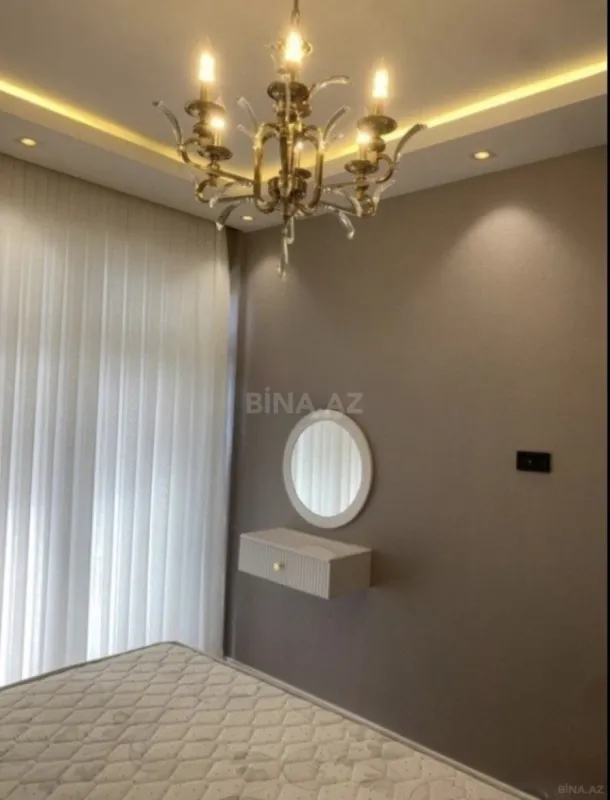 Satılır 2 otaqlı mənzil 65 m²