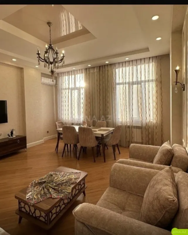 Satılır 3 otaqlı mənzil 90 m²