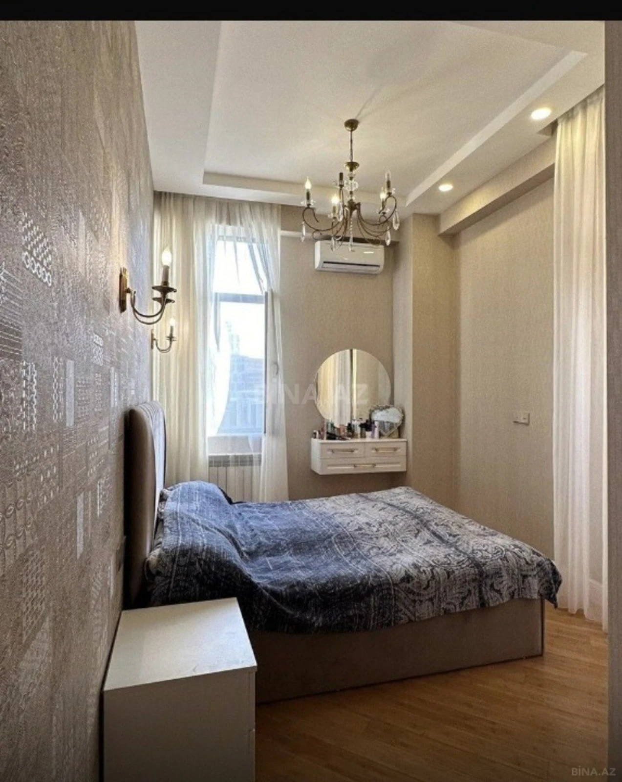 Satılır 3 otaqlı mənzil 90 m²