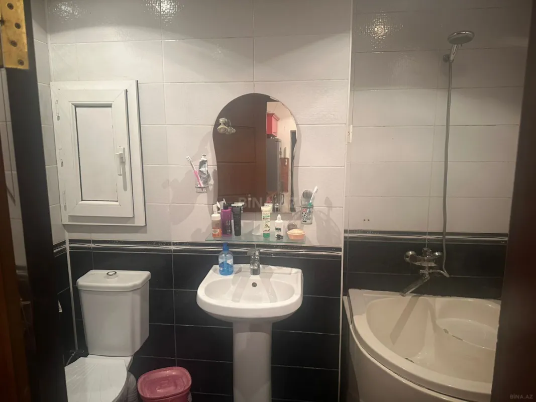 Satılır 2 otaqlı mənzil 55 m²