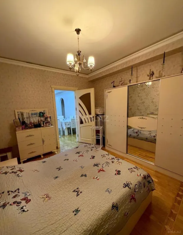 Kirayə verilir 3 otaqlı mənzil 110 m²