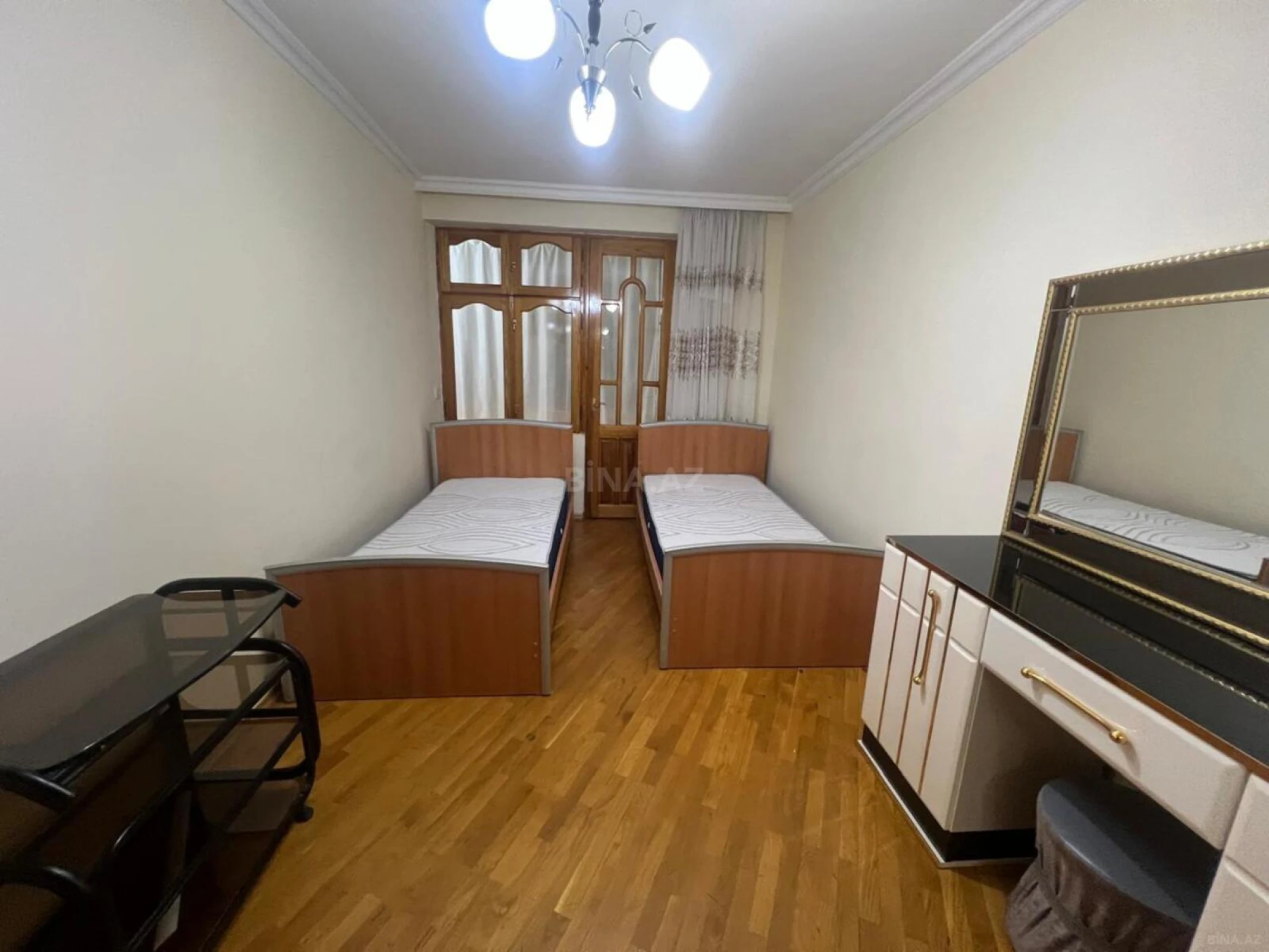 Kirayə verilir 3 otaqlı mənzil 90 m²