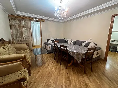 Kirayə verilir 3 otaqlı mənzil 90 m² — Bakı 3 otaq 90.00 m²