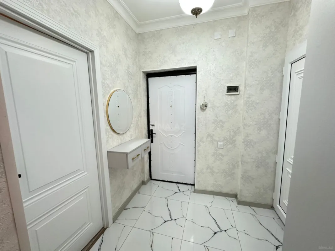 Satılır 2 otaqlı mənzil 65 m²