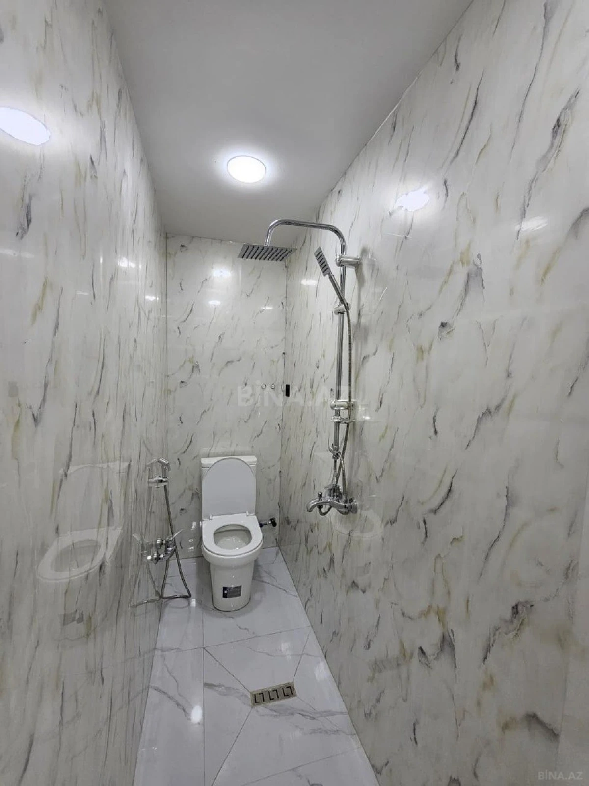 Satılır 3 otaqlı mənzil 58 m²