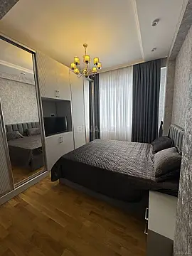 Kirayə verilir 3 otaqlı mənzil 130 m²