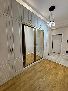 Kirayə verilir 3 otaqlı mənzil 130 m²