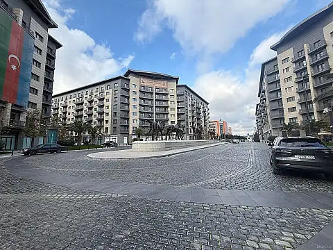 Satılır 4 otaqlı mənzil 163 m² — Bakı 4 otaq 163.00 m²