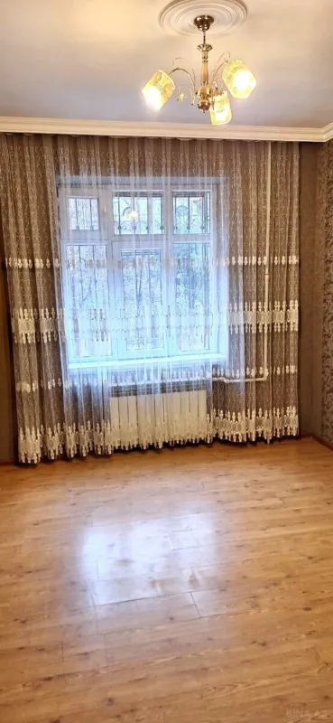Kirayə verilir 3 otaqlı mənzil 65 m²