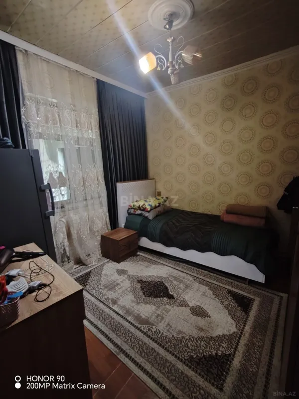 Satılır 6 otaqlı həyət evi 160 m²