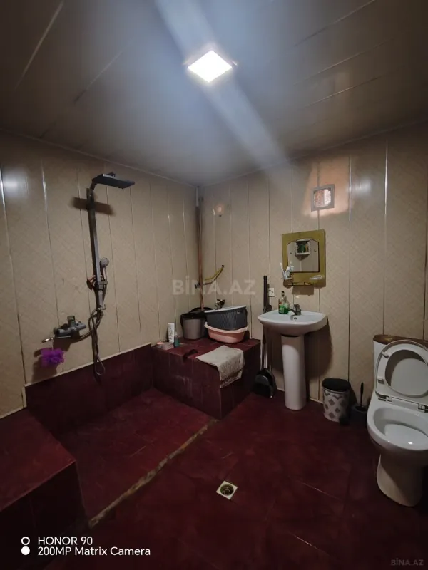 Satılır 6 otaqlı həyət evi 160 m²