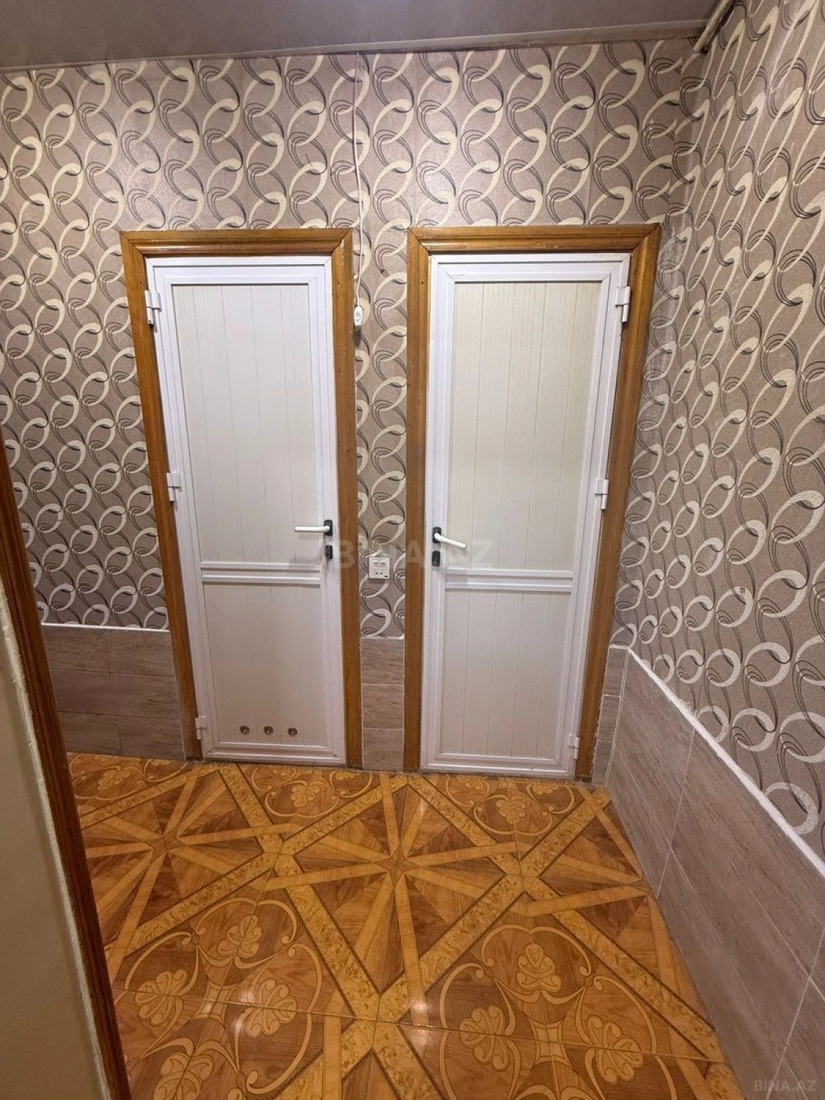 Satılır 2 otaqlı mənzil 55 m²