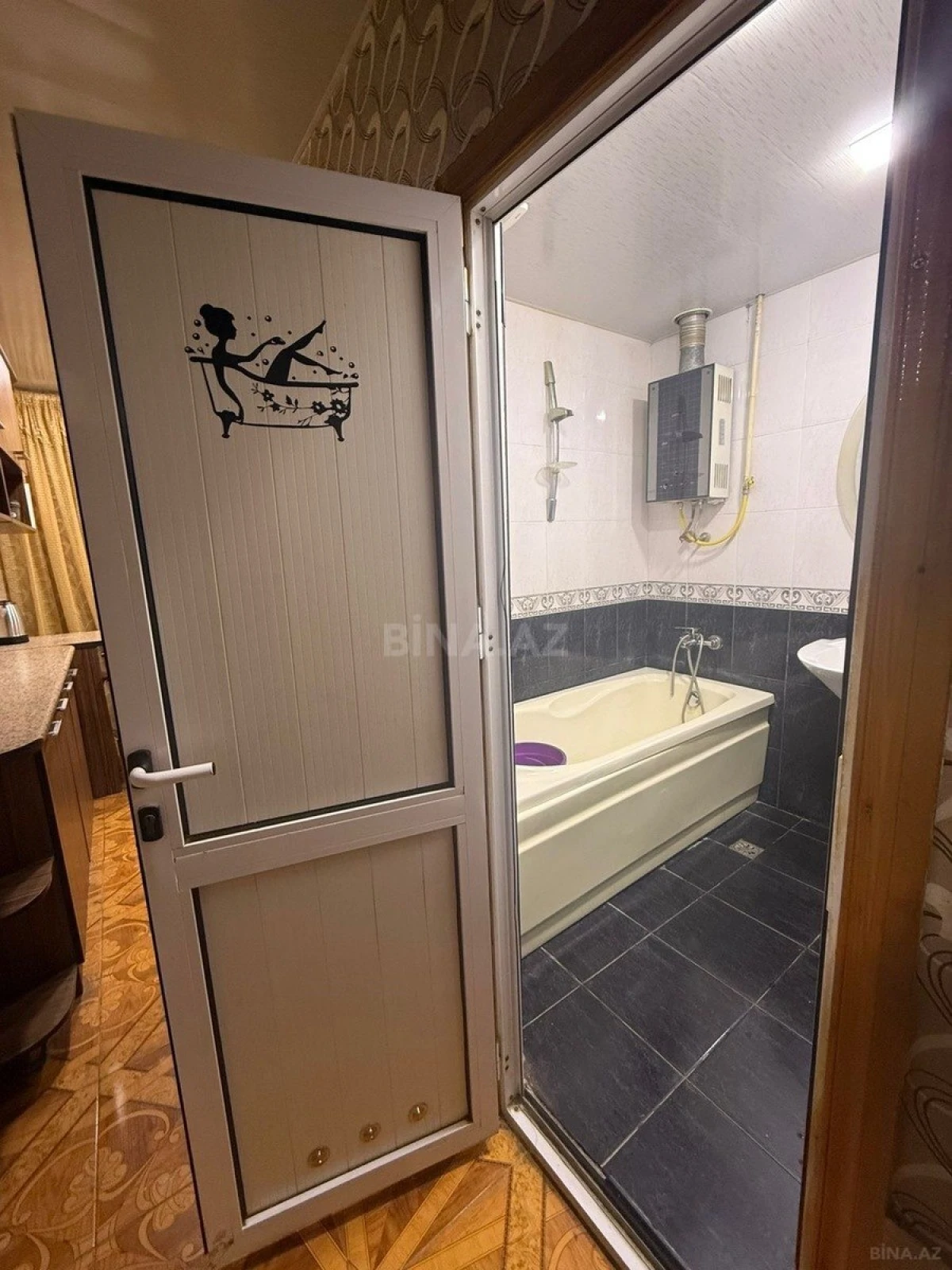 Satılır 2 otaqlı mənzil 55 m²