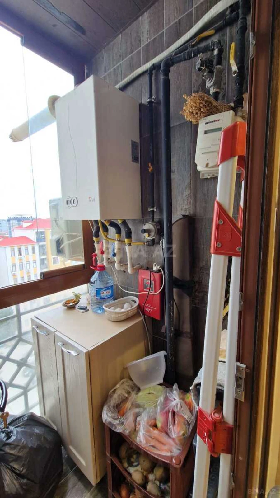 Satılır 2 otaqlı mənzil 63 m²