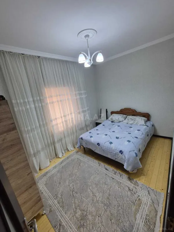 Satılır 4 otaqlı həyət evi 120 m²