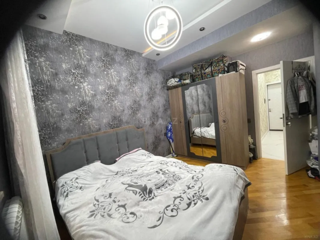 Satılır 2 otaqlı mənzil 58 m²