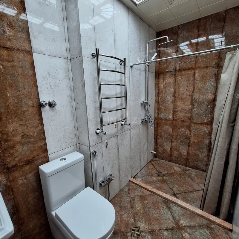 Kirayə verilir 3 otaqlı mənzil 93 m²
