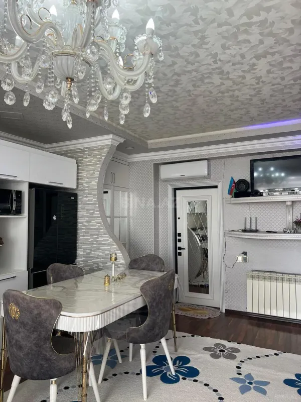 Satılır 2 otaqlı mənzil 50 m²