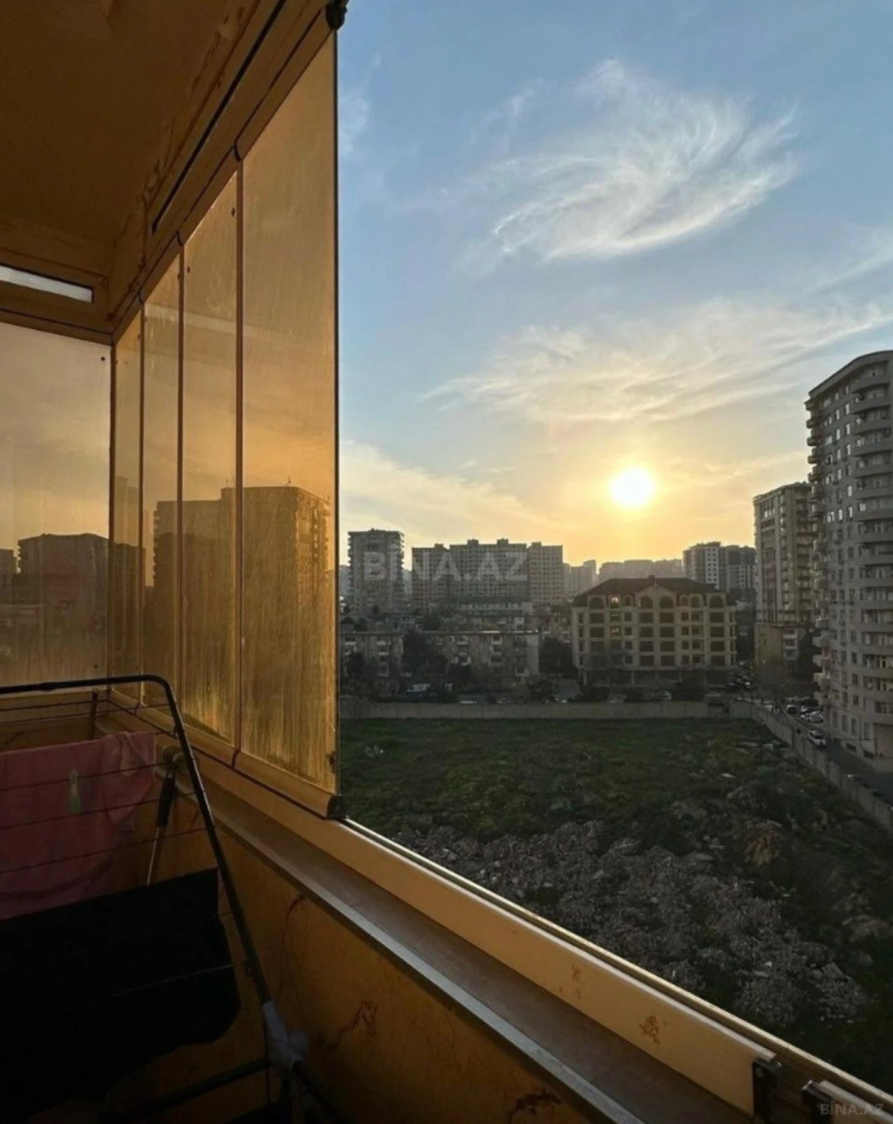 Satılır 3 otaqlı mənzil 97 m²