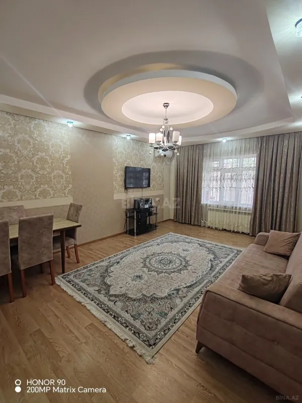 Satılır 4 otaqlı həyət evi 140 m²