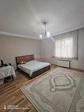 Satılır 4 otaqlı həyət evi 140 m²
