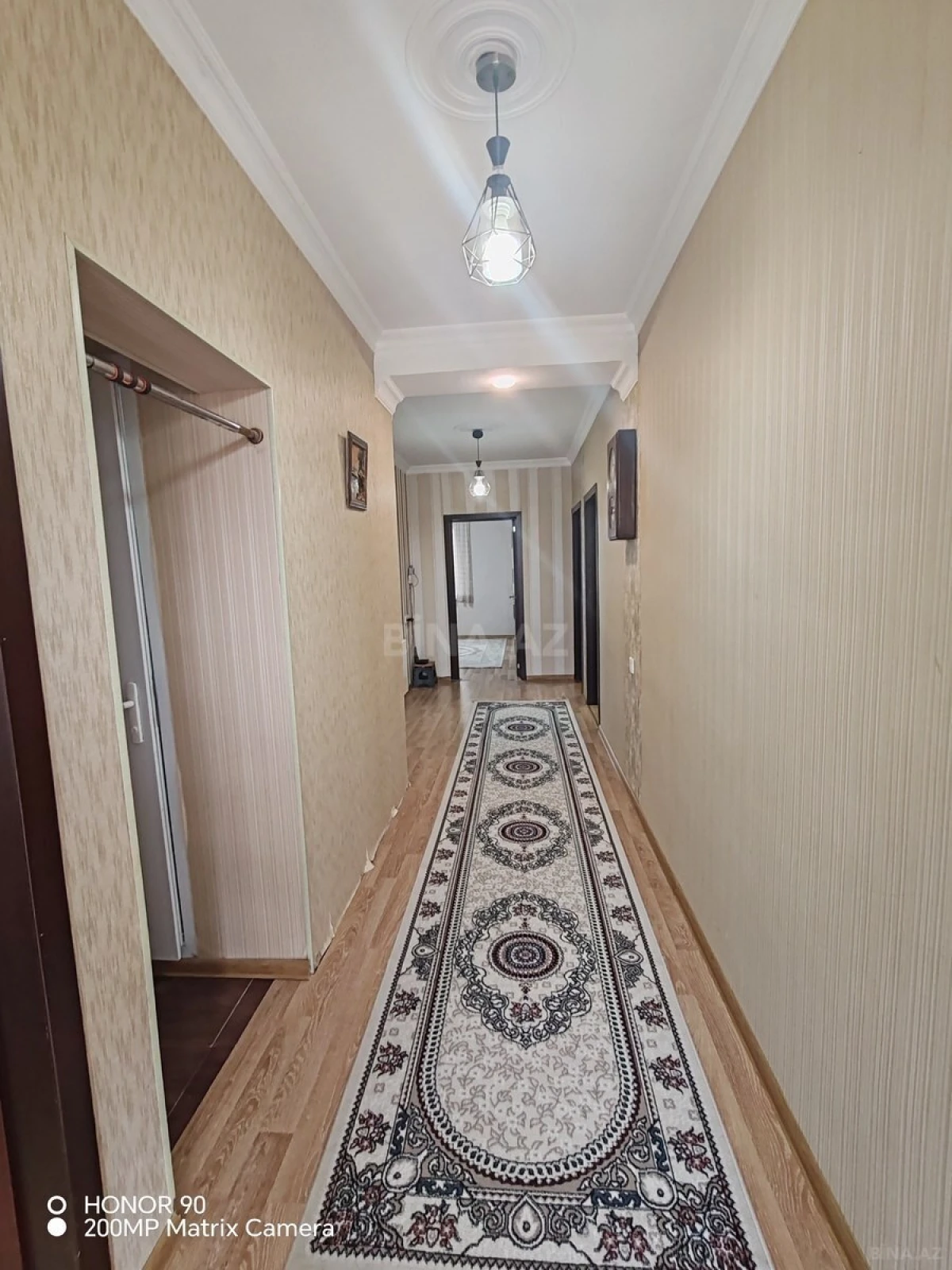 Satılır 4 otaqlı həyət evi 140 m²