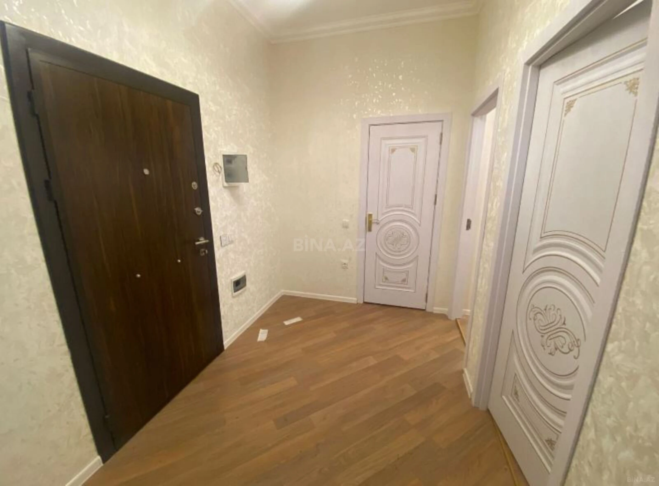 Satılır 2 otaqlı mənzil 52 m²