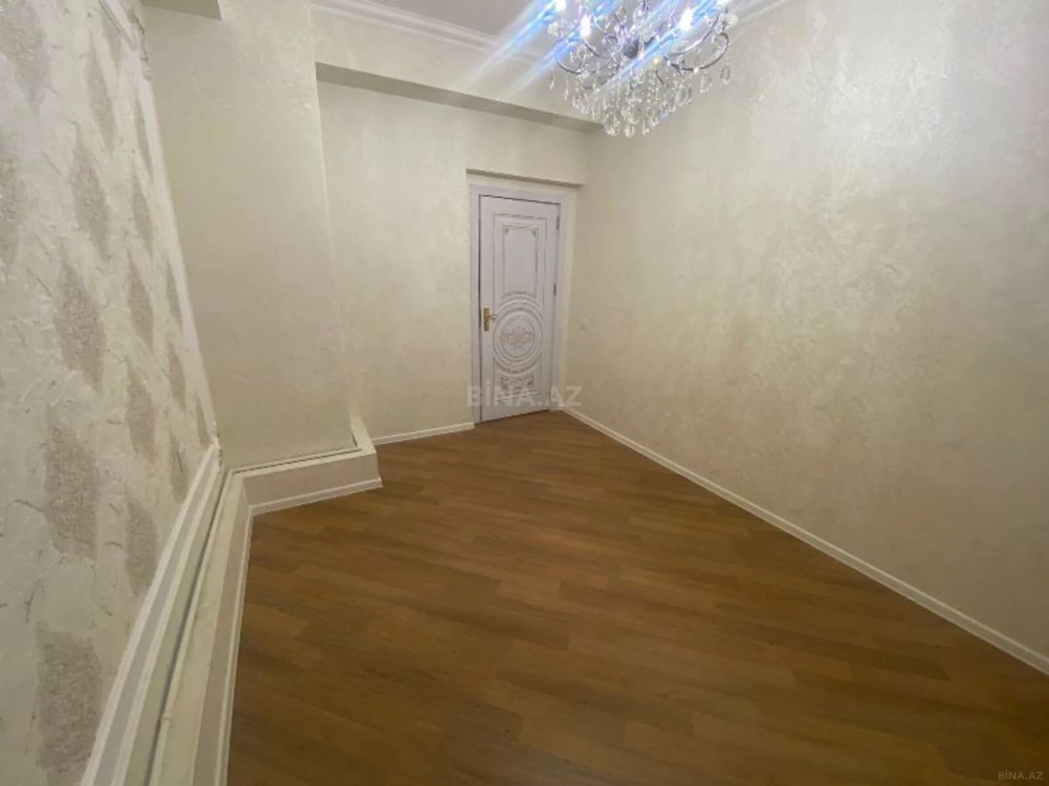 Satılır 2 otaqlı mənzil 52 m²