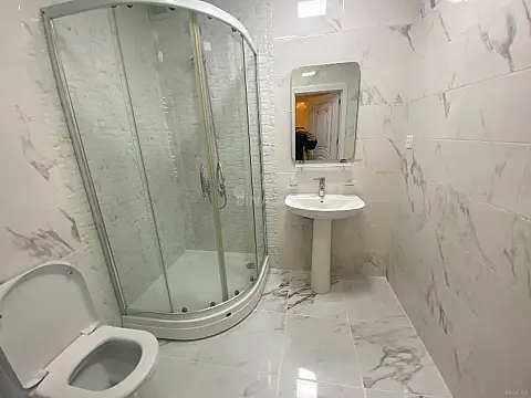 Satılır 2 otaqlı mənzil 52 m²