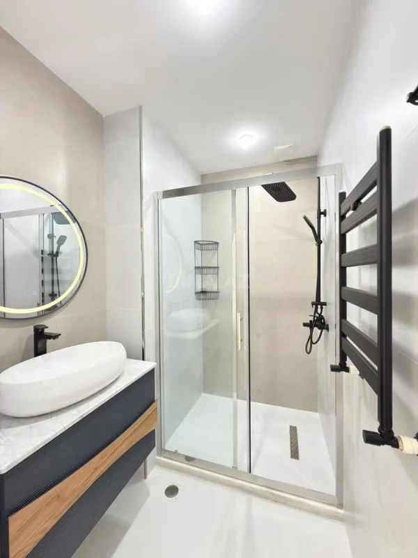 Satılır 3 otaqlı mənzil 105 m²