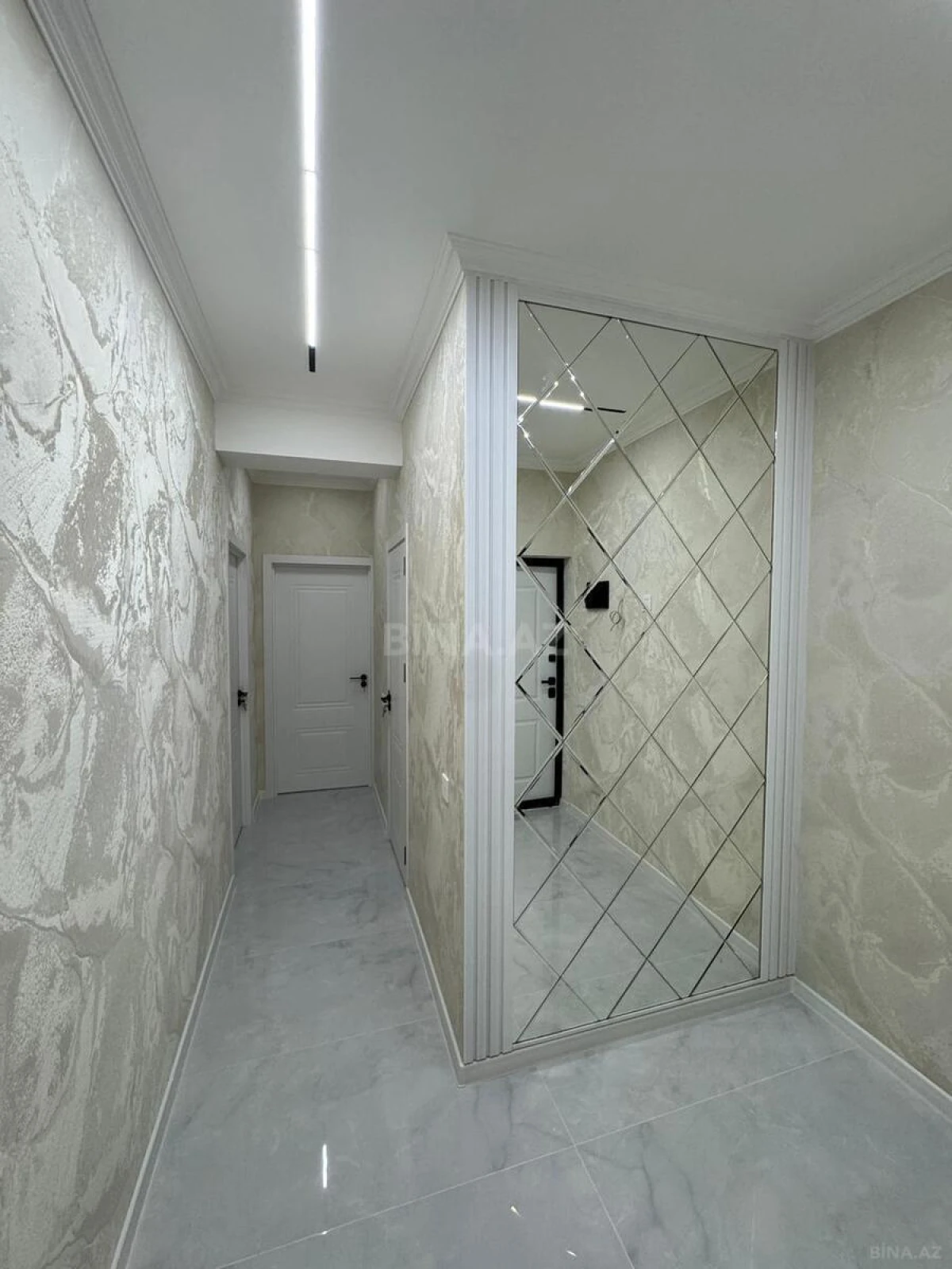 Satılır 2 otaqlı mənzil 52 m²