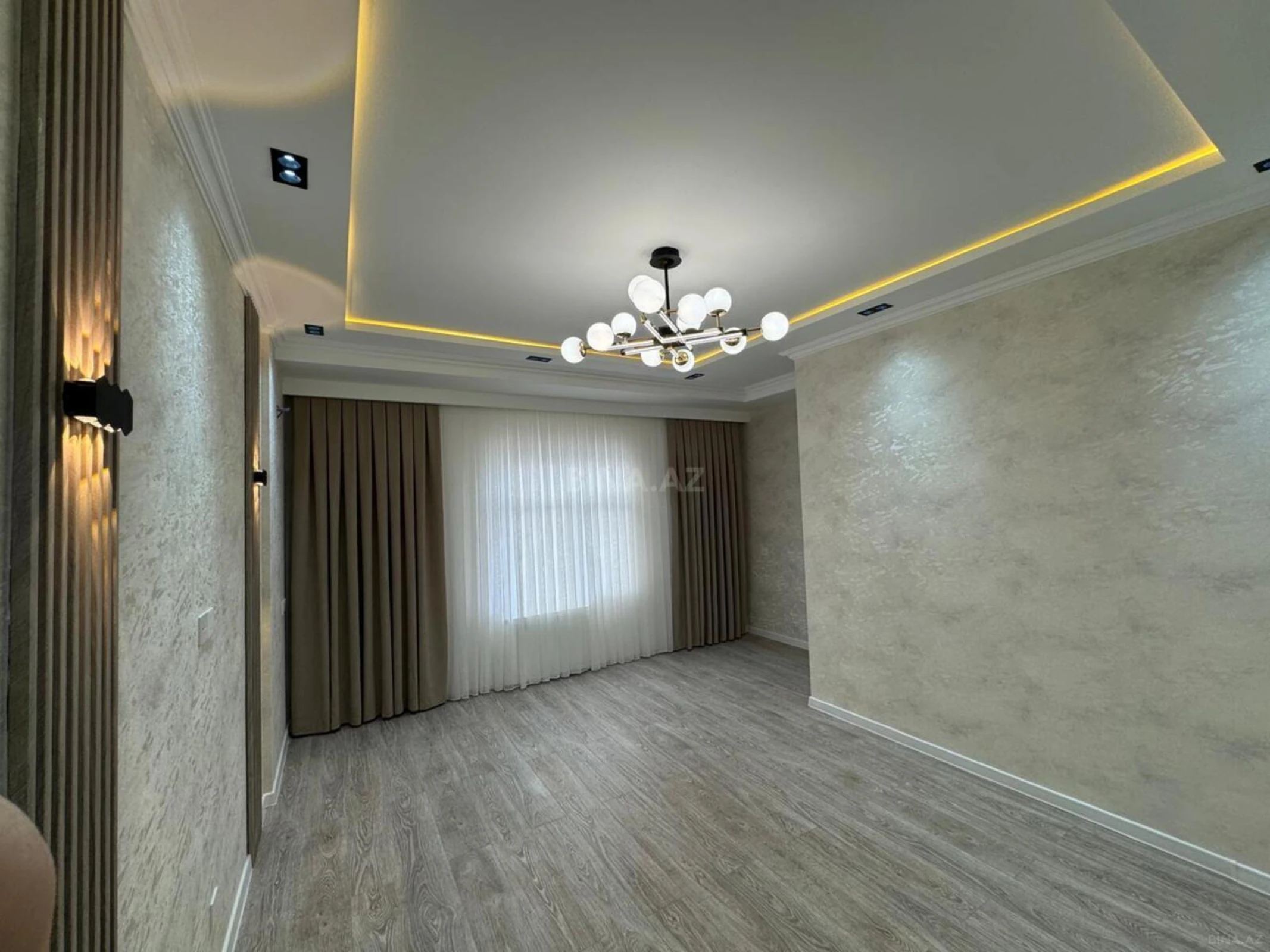 Satılır 2 otaqlı mənzil 52 m²