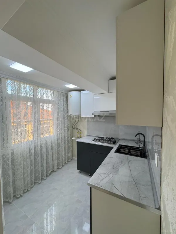 Satılır 2 otaqlı mənzil 52 m²