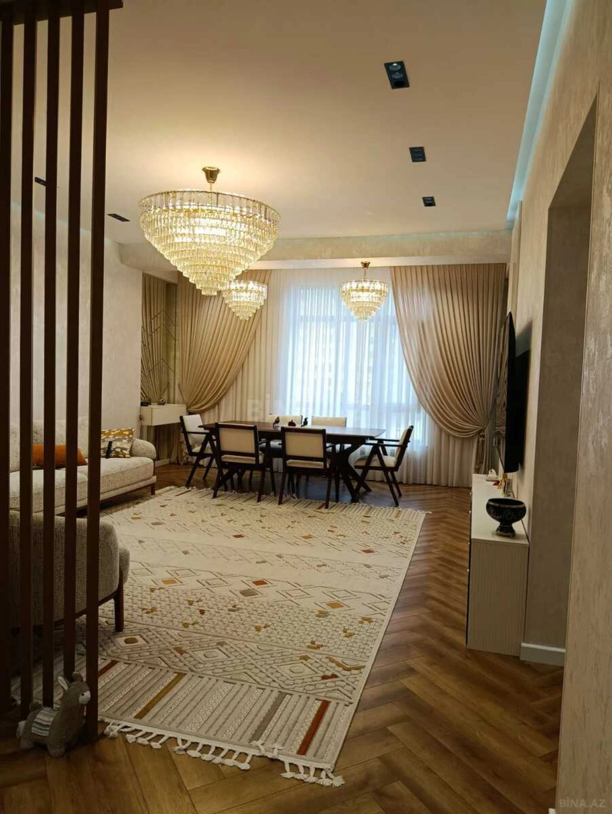 Satılır 3 otaqlı mənzil 120 m²