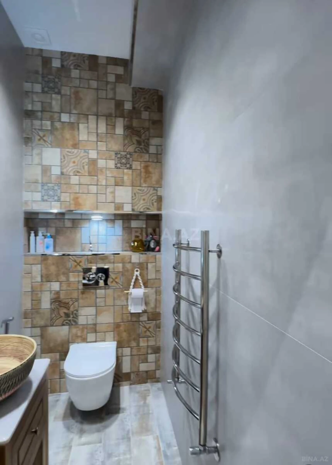 Satılır 3 otaqlı mənzil 120 m²