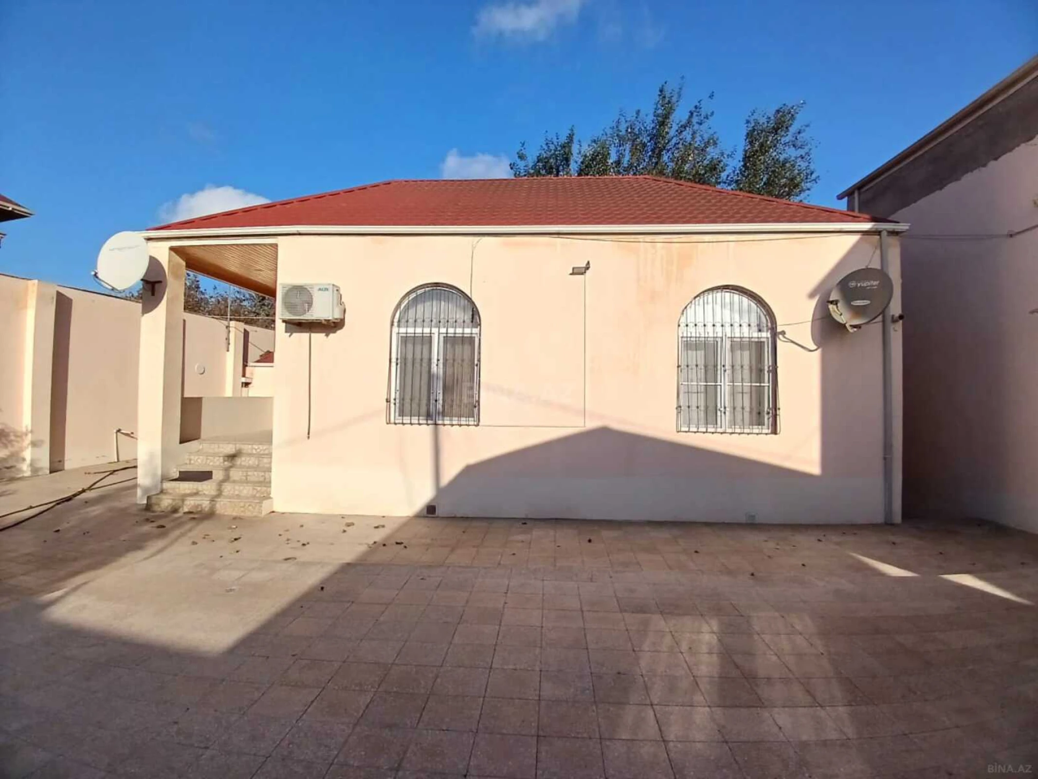 Satılır 3 otaqlı həyət evi 85 m²