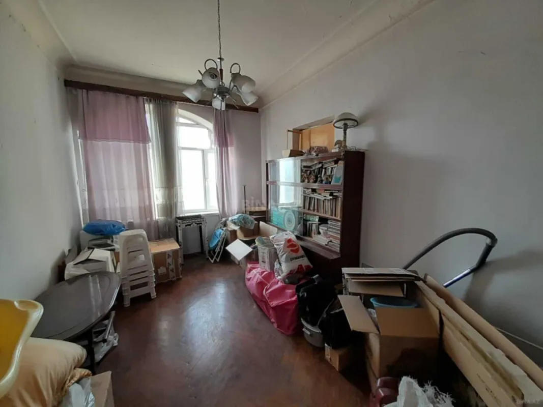 Satılır 3 otaqlı mənzil 95 m²