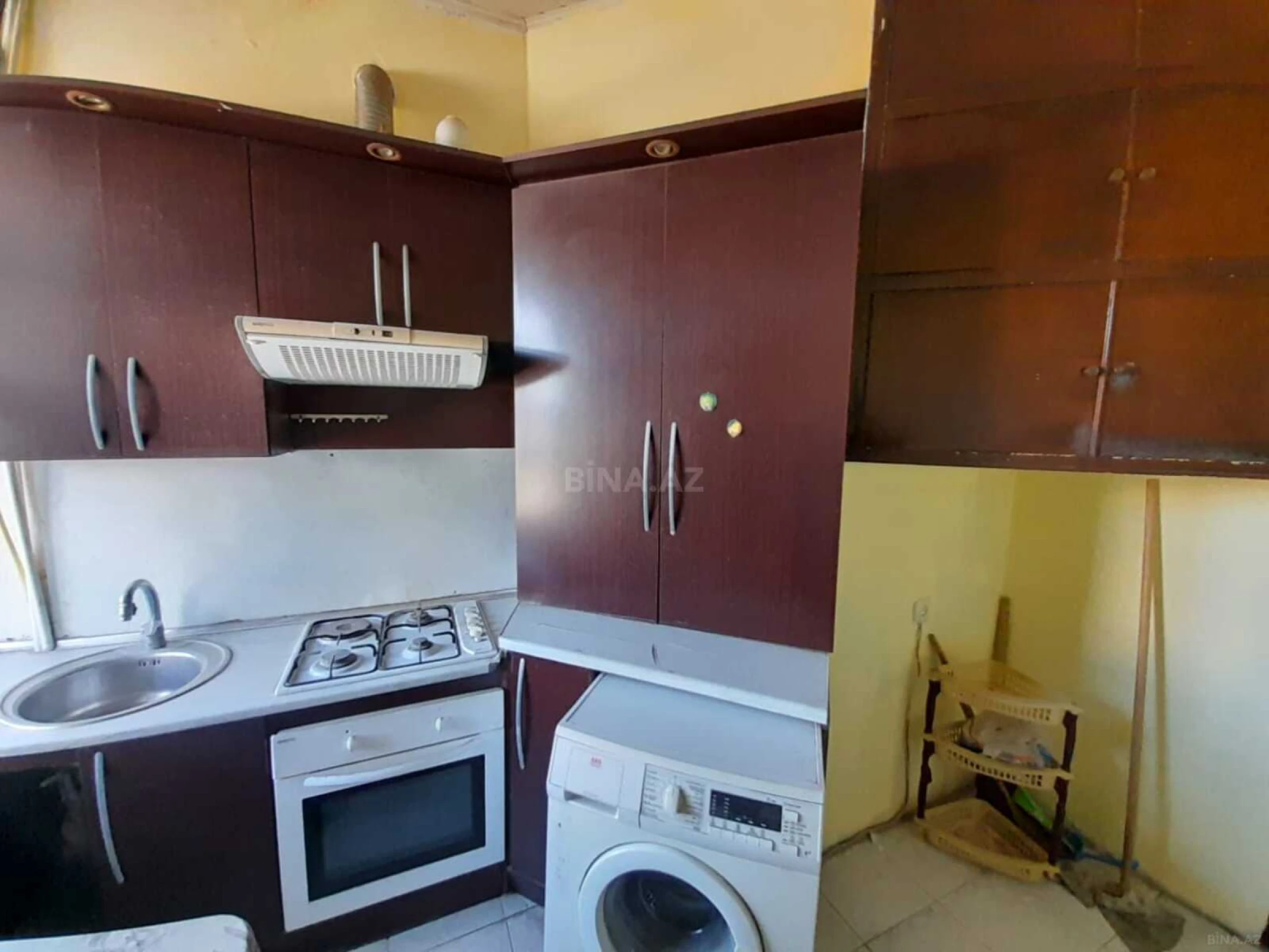 Satılır 3 otaqlı mənzil 95 m²