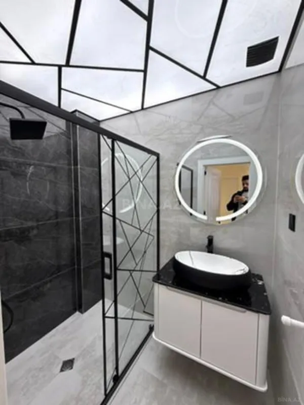 Satılır 3 otaqlı mənzil 110 m²