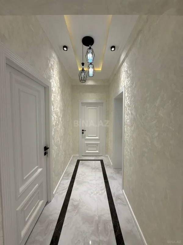 Satılır 3 otaqlı mənzil 110 m²