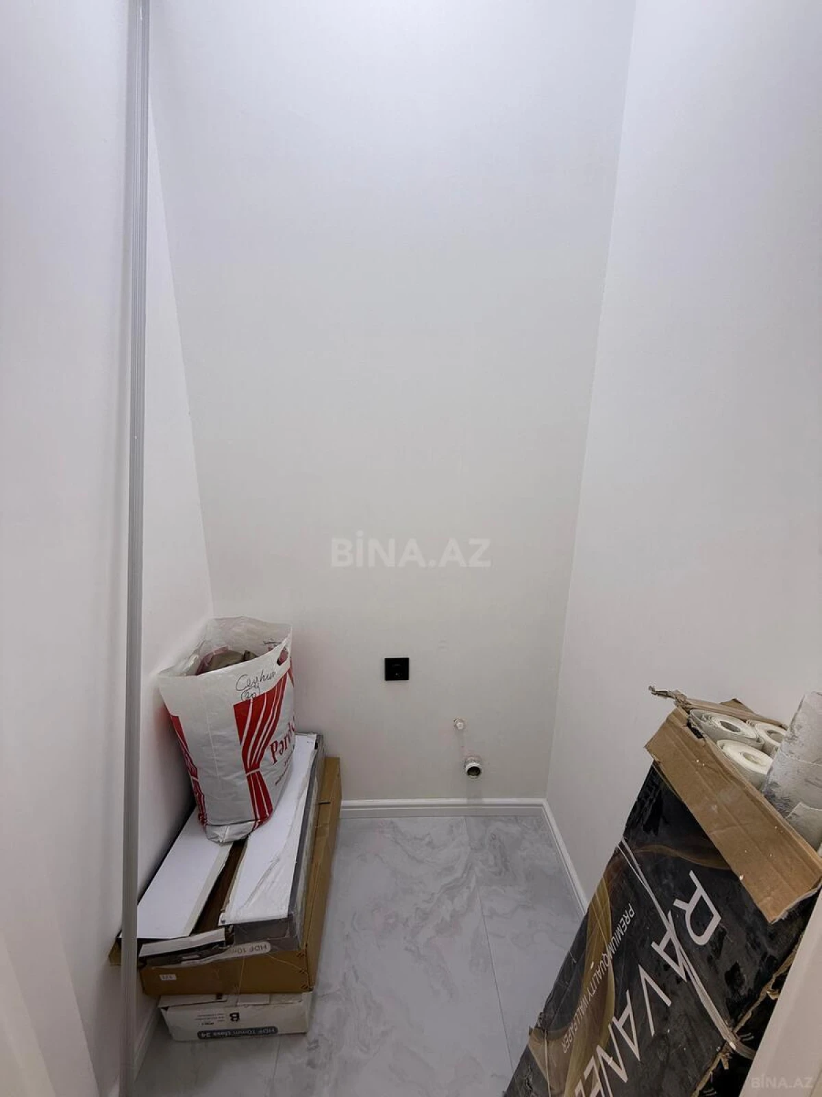 Satılır 3 otaqlı mənzil 110 m²