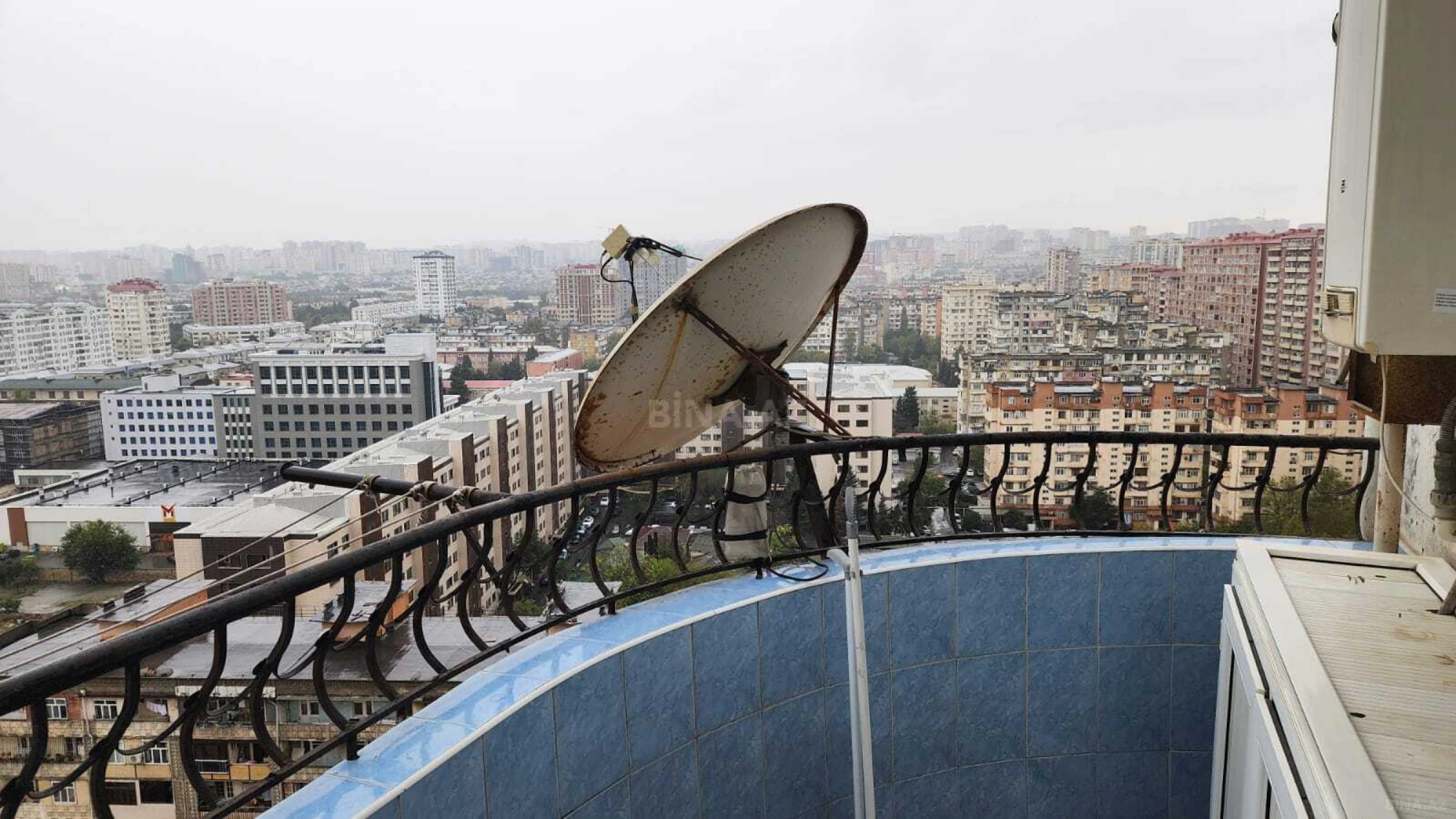 Kirayə verilir 2 otaqlı mənzil 80 m²