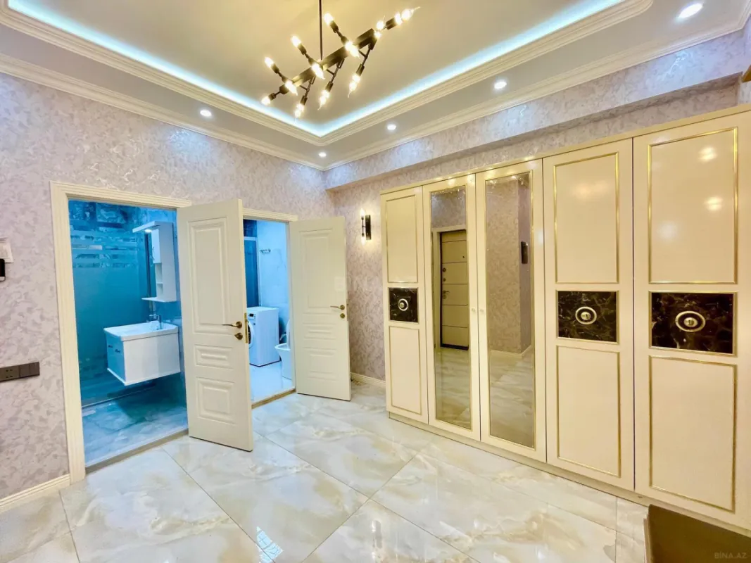 Kirayə verilir 3 otaqlı mənzil 125 m²