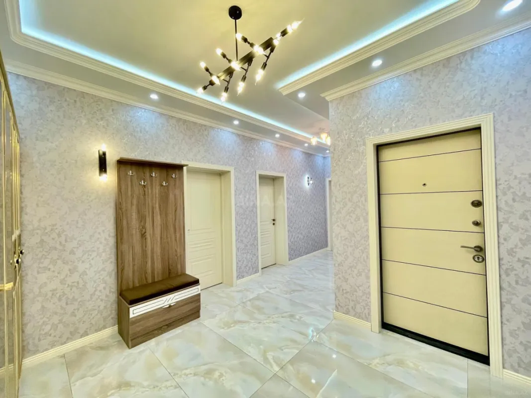Kirayə verilir 3 otaqlı mənzil 125 m²