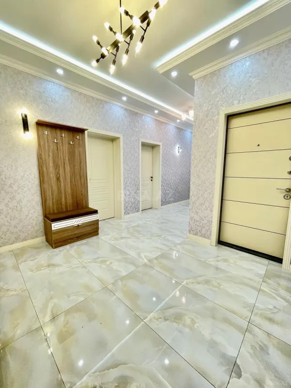 Kirayə verilir 3 otaqlı mənzil 125 m²